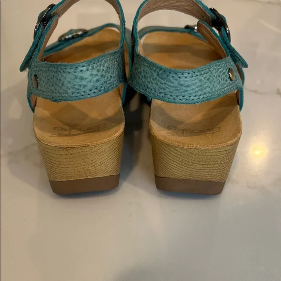 Dansko NEW Tricia Turquoise Blue Pebbled Leather Sandals EU 38/ US 7.5-8 - Picture 6 of 12